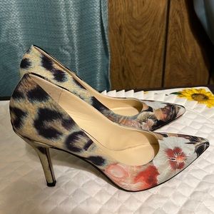 NINE WEST FLORAL HEELS SHOES SIZE 6M NO BOX